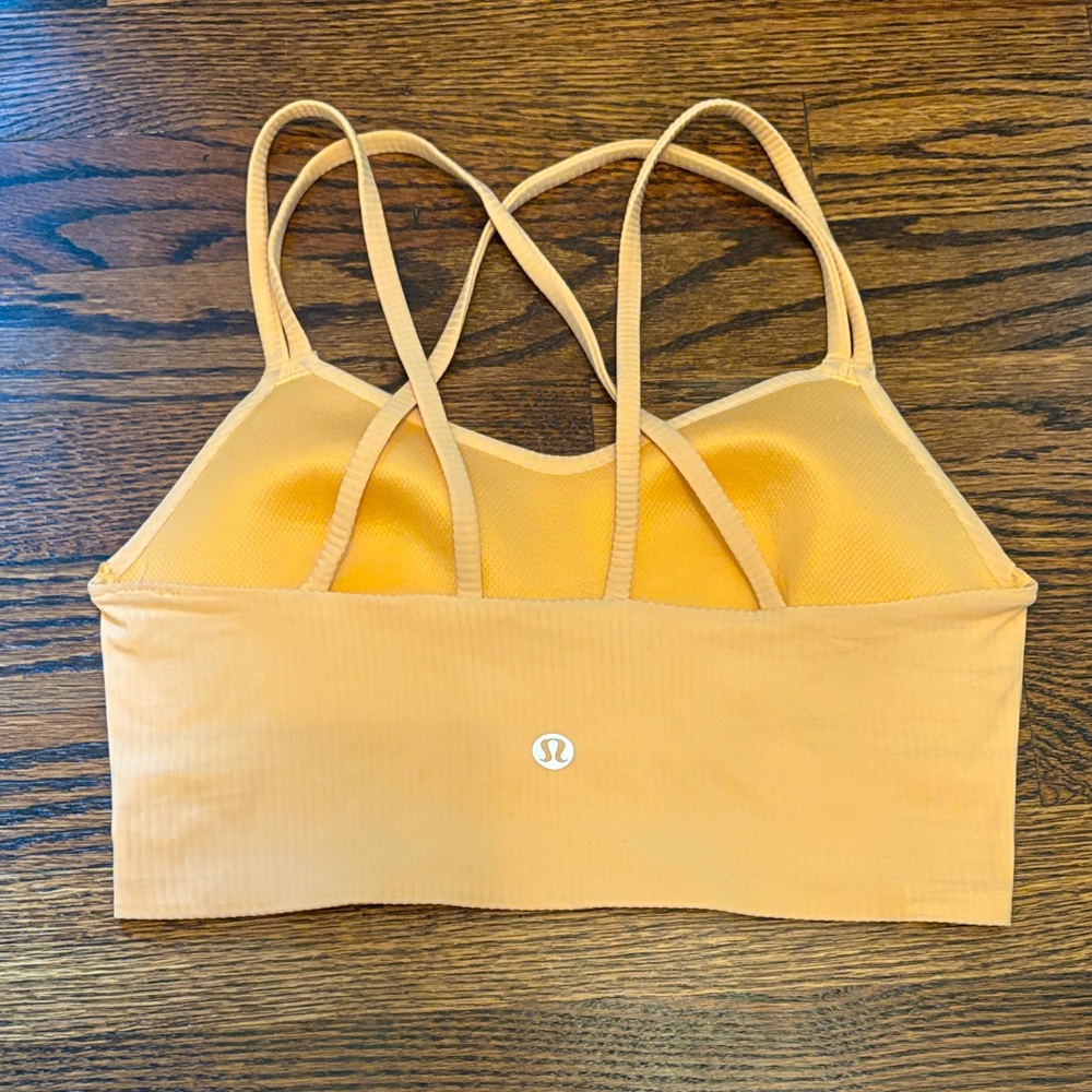 Lululemon ribbed strappy cloud bra